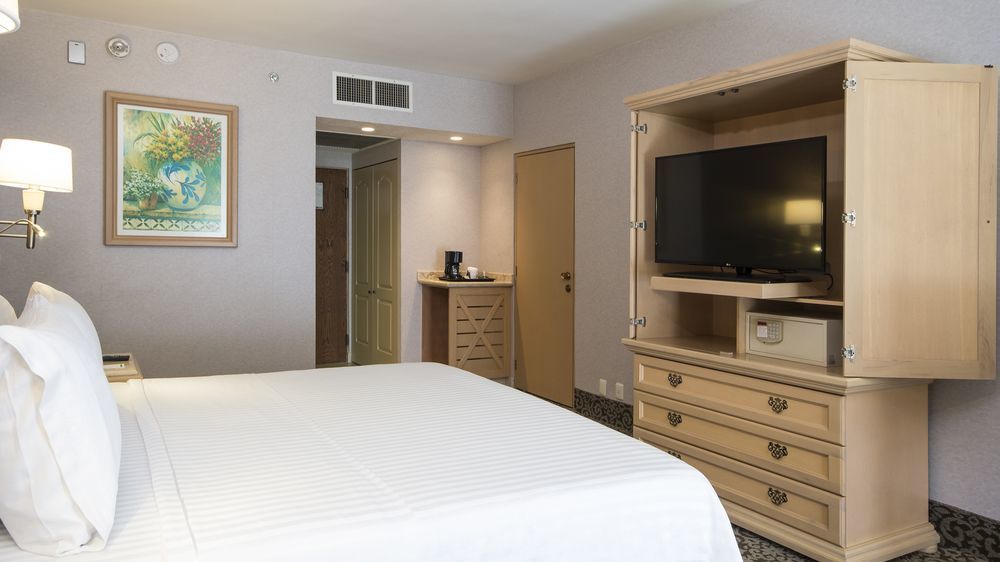 Holiday Inn Express & Suites Queretaro By Ihg Luaran gambar